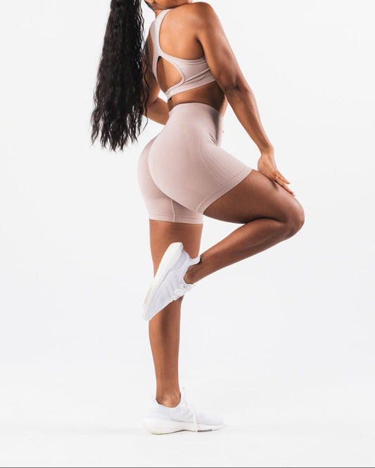 Vorti Contour Ultra-High Rise Short - Porcelain