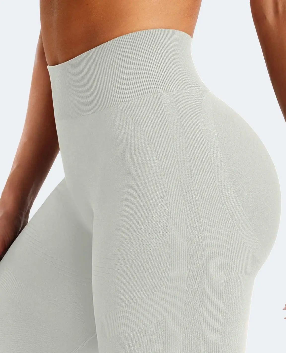Vorti Lilliean 28" Mini Flare Leggings