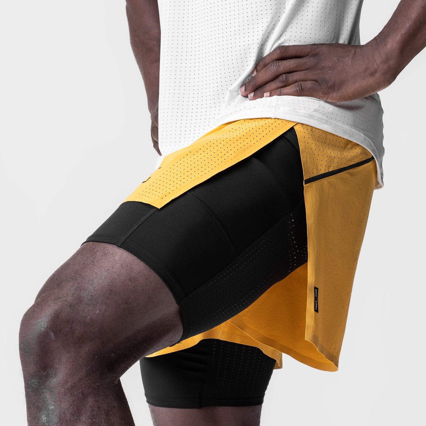 Vorti AeroSplit Shorts 4 High Split Liner Short - Amber