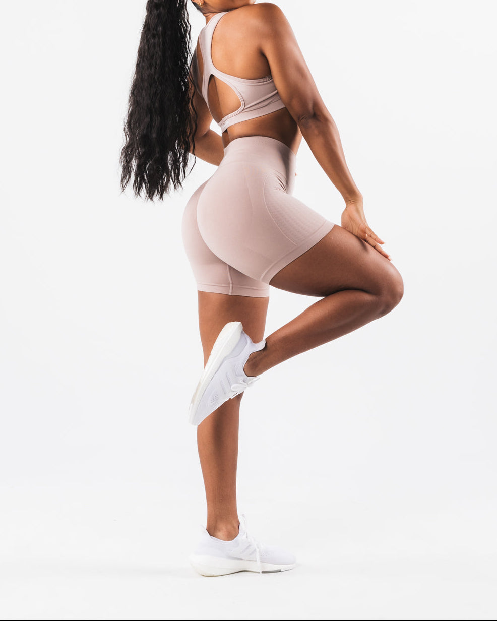 Vorti Contour Ultra-High Rise Short - Porcelain
