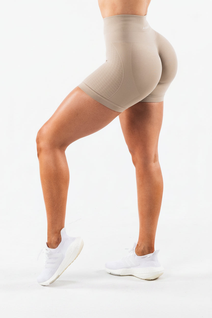 Vorti Contour Ultra-High Rise Short - Grand Central