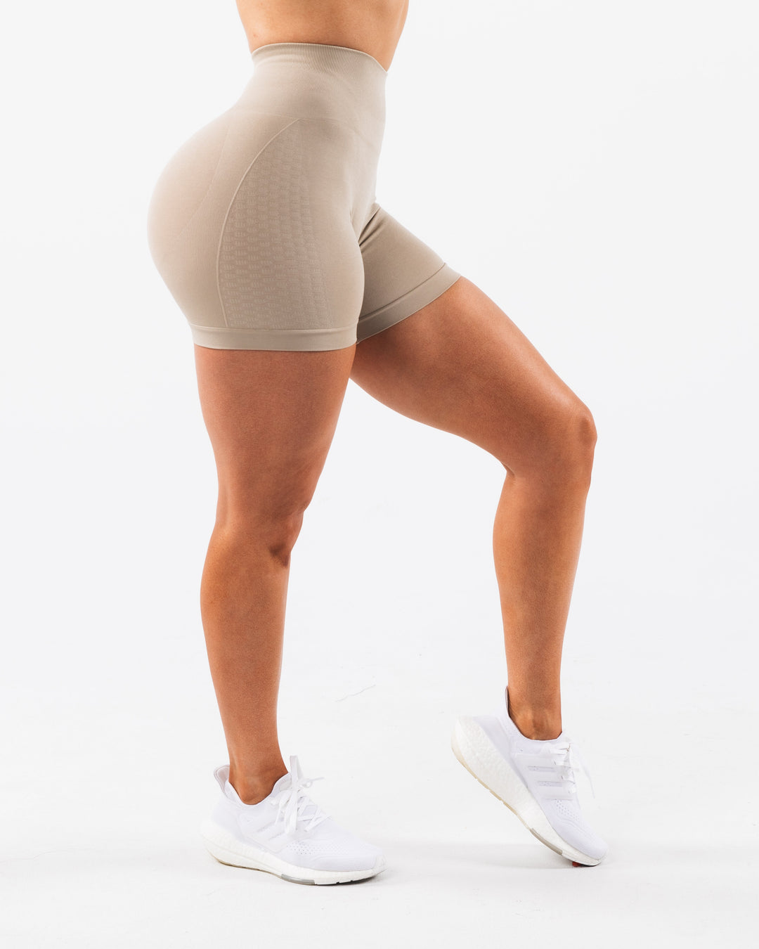 Vorti Contour Ultra-High Rise Short - Grand Central