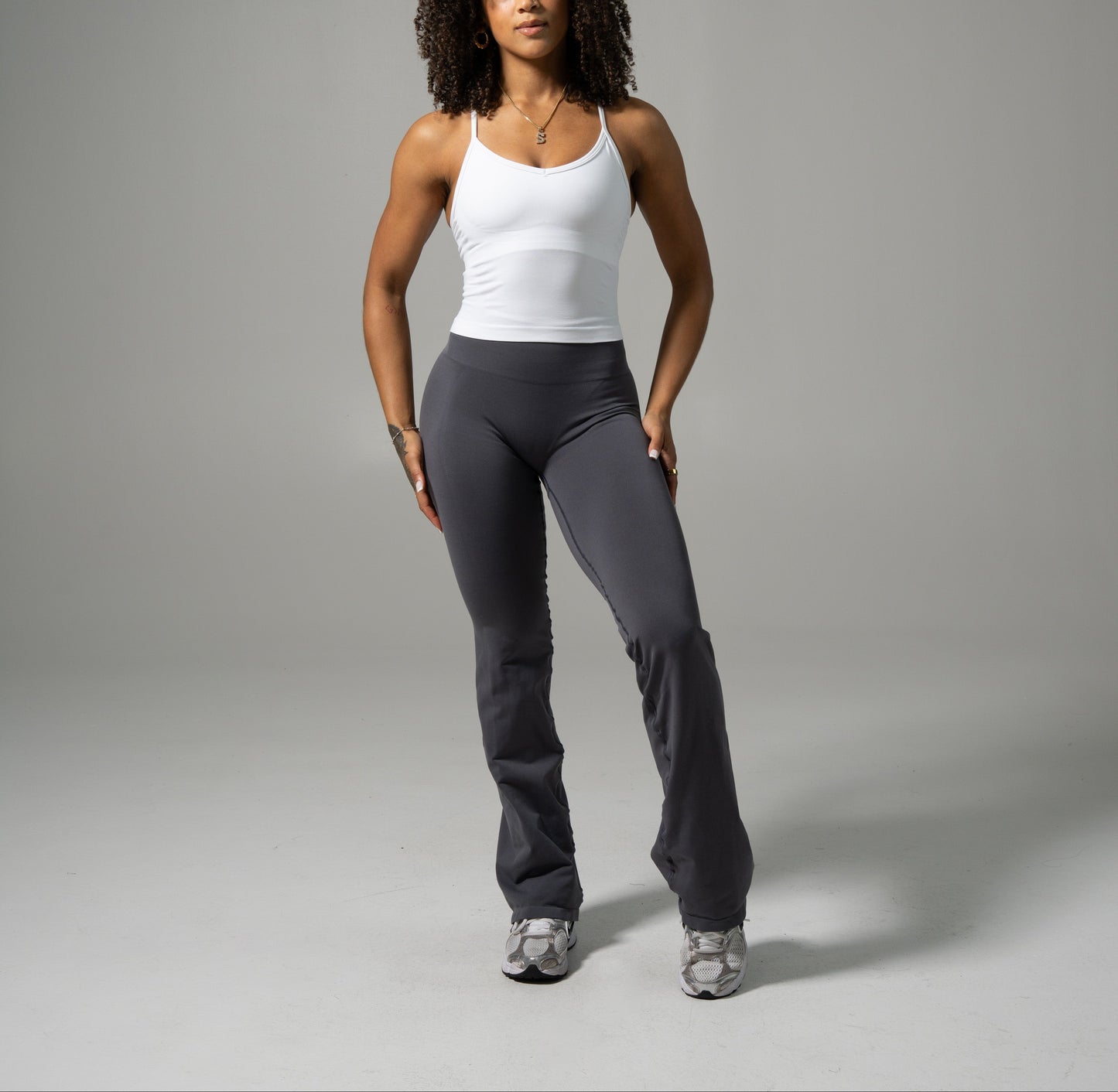 Pump Mid Rise Flared Pant - Thunderstorm