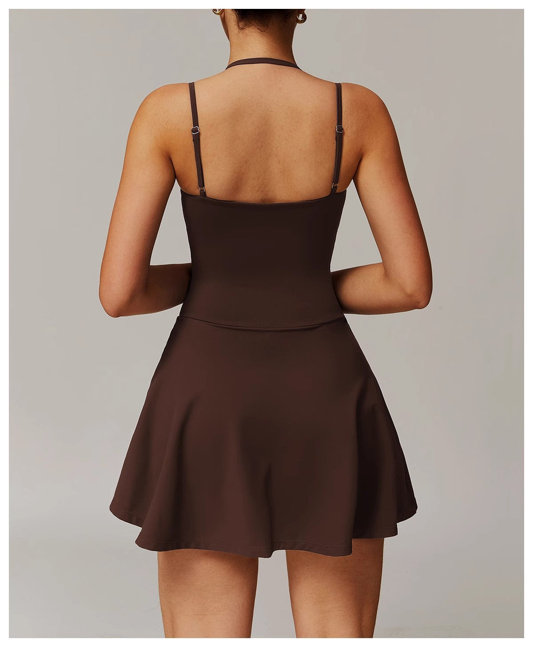 Vestido Deportivo Ajustado con Tirantes y Shorts Integrados para Mujer