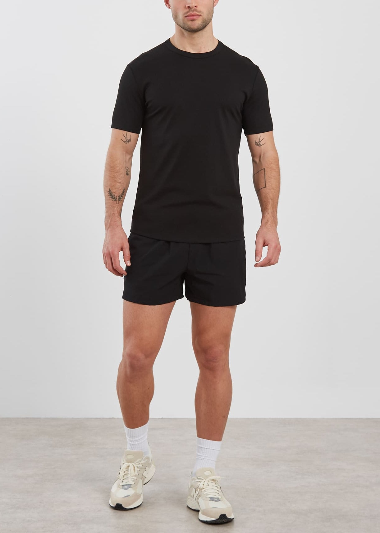 Essential Slim Fit T-Shirt - Black