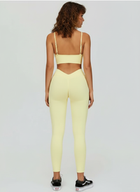 Amarelo Pastel