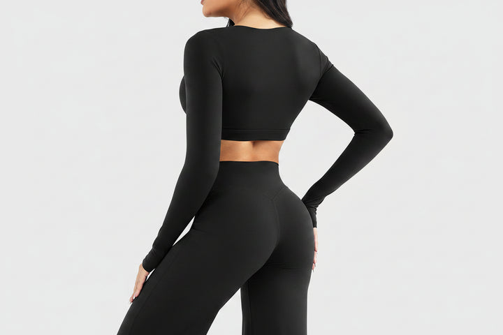 Vorti Aberney V Neck Long Sleeve Crop Top