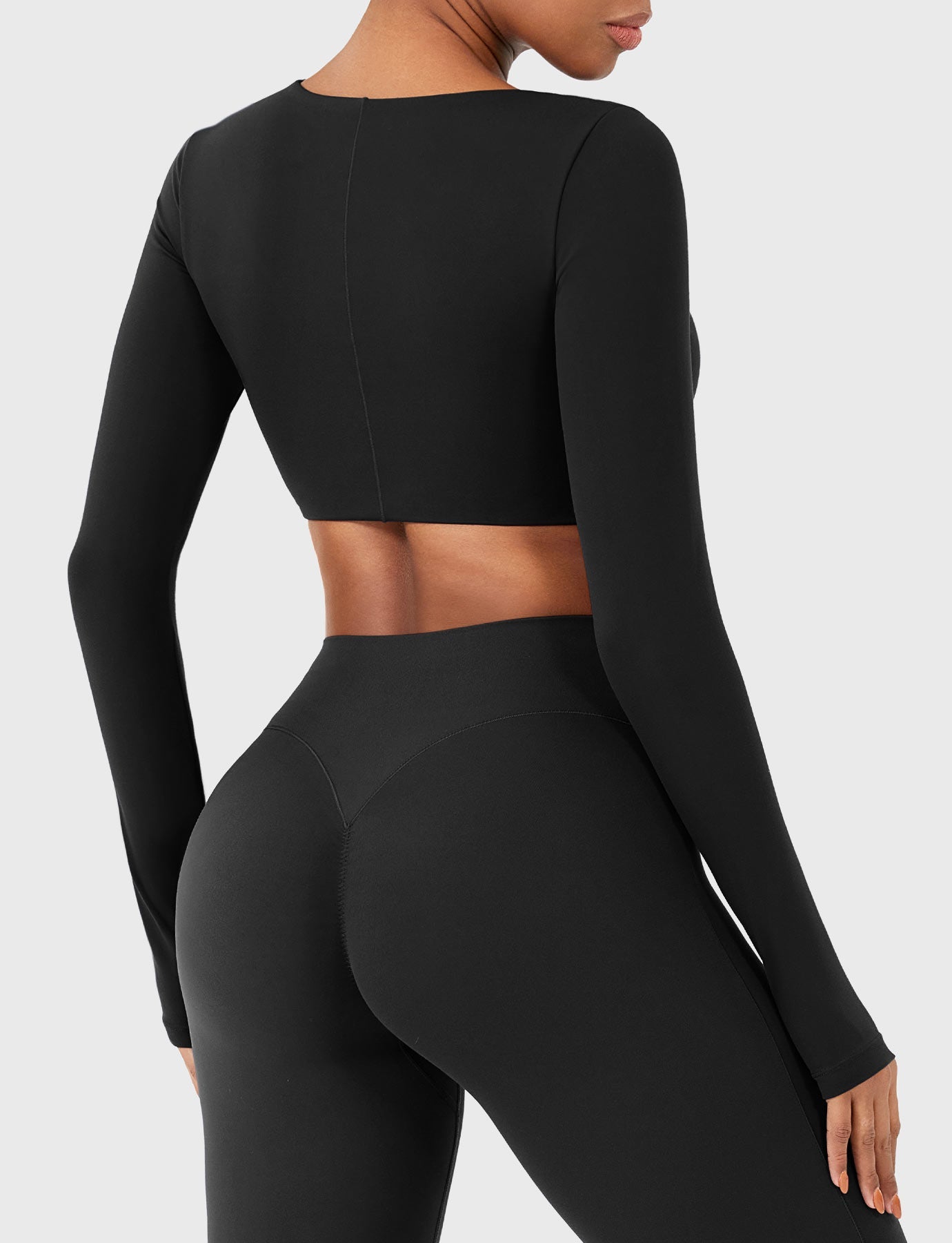 Vorti Agantha Ruched Long Sleeve Top