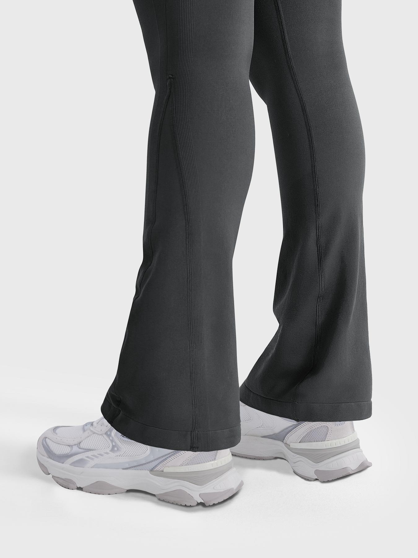 Vorti Lilliean 28" Mini Flare Leggings