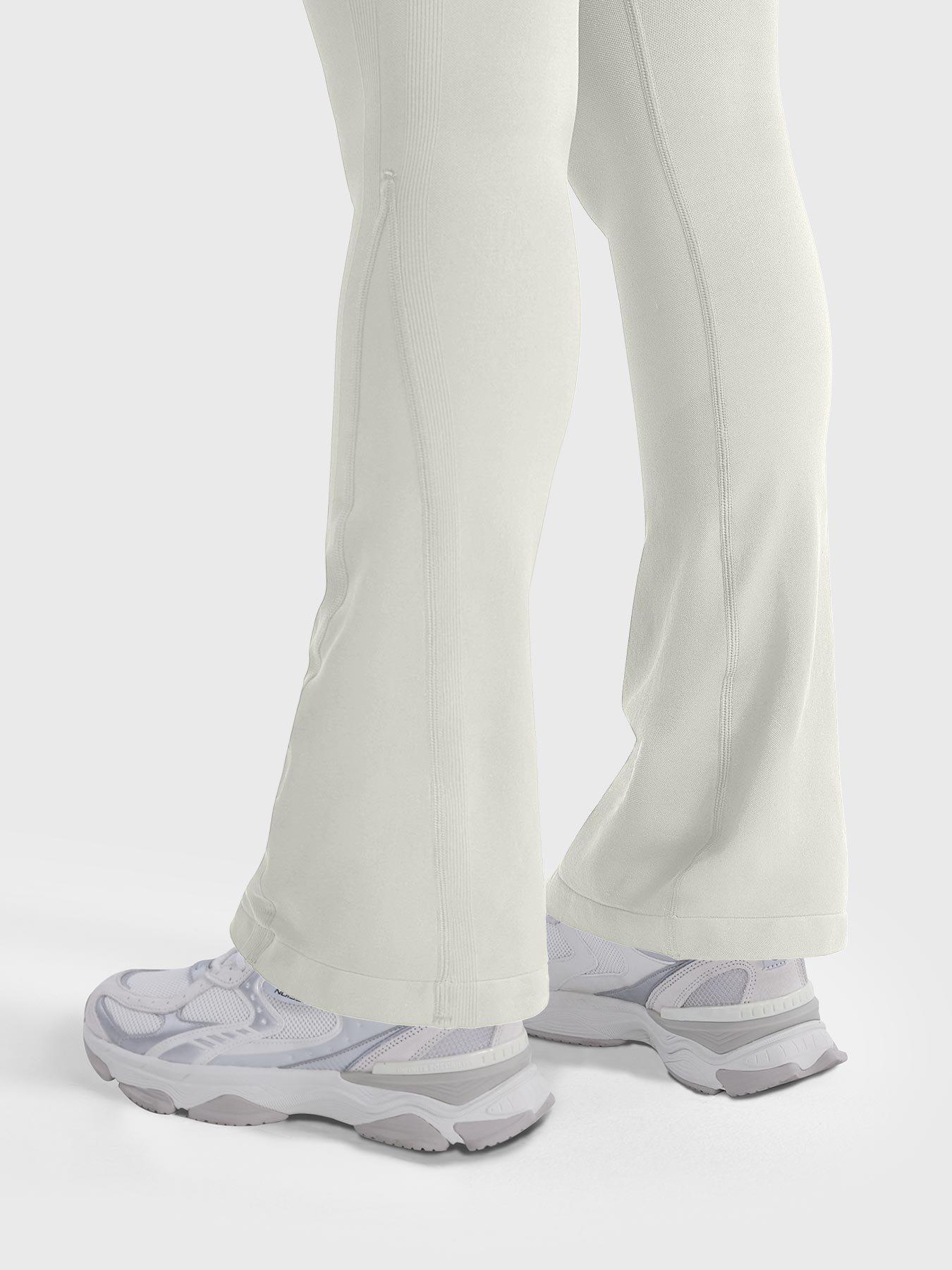 Vorti Lilliean 28" Mini Flare Leggings